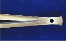 ハサミ式カッター